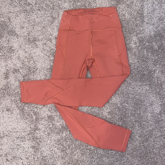 Lululemon Wunder Train Mid Rise 25” - Picture 2 of 4